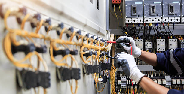 Professional Electrician technician working in Adrian, MO